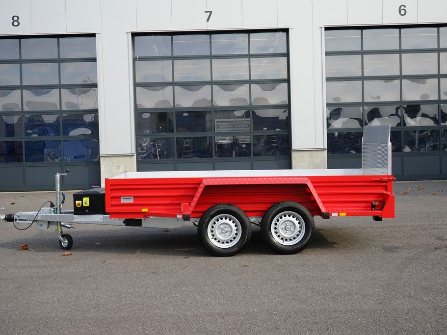 Moetefindt Fahrzeugbau Absenkanhänger Maschinentransporter 3.500kg
